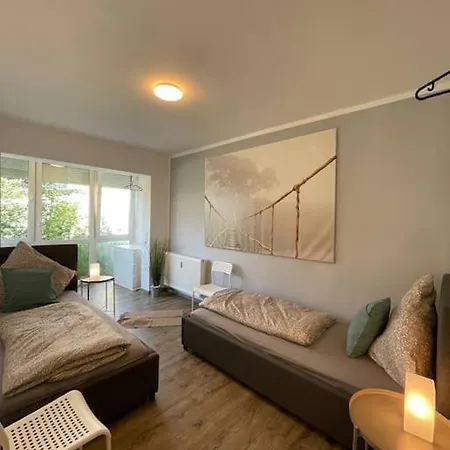 Gemuetliche In Fuer 5 Gaeste Apartment