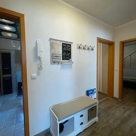 Gemuetliche In Fuer 5 Gaeste * Nickenich