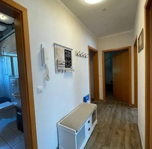 Gemuetliche In Fuer 5 Gaeste Apartament Nickenich