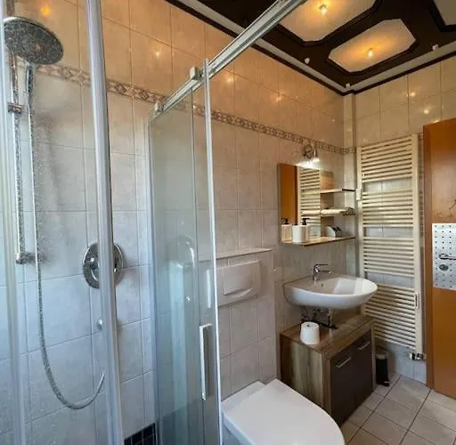 Gemuetliche In Fuer 5 Gaeste * Nickenich